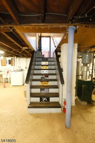 534 Monmouth Avenue Linden NJ 07036