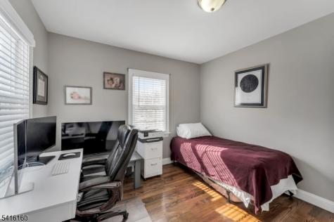 72 Valley Way West Orange NJ 07052