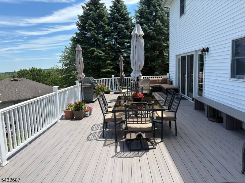 61 Howell Drive West Orange NJ 07052