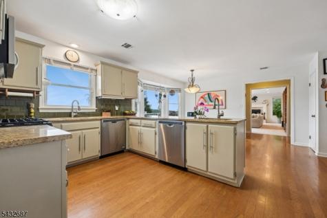 61 Howell Drive West Orange NJ 07052