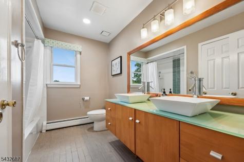 61 Howell Drive West Orange NJ 07052