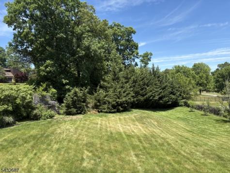 61 Howell Drive West Orange NJ 07052