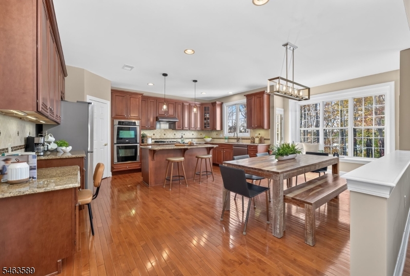 43 Crestview Drive Clinton NJ 08809
