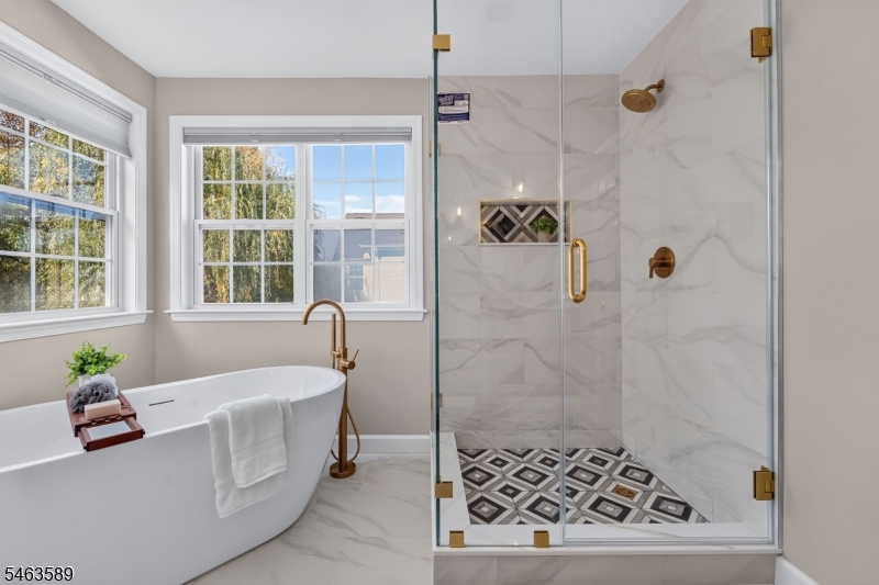 43 Crestview Drive Clinton NJ 08809