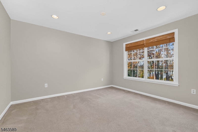 43 Crestview Drive Clinton NJ 08809