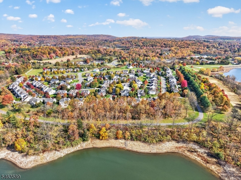 43 Crestview Drive Clinton NJ 08809