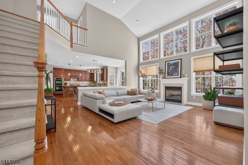 43 Crestview Drive Clinton NJ 08809