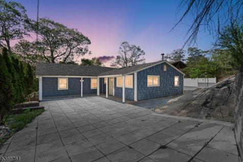 26 Rock Road West Milford NJ 07480