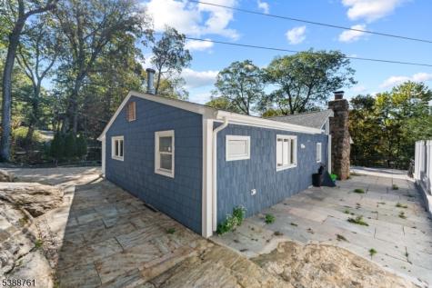 26 Rock Road West Milford NJ 07480