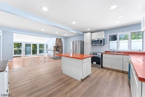 26 Rock Road West Milford NJ 07480