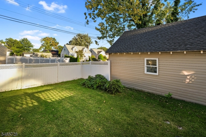 646 E 2nd Avenue Roselle NJ 07203