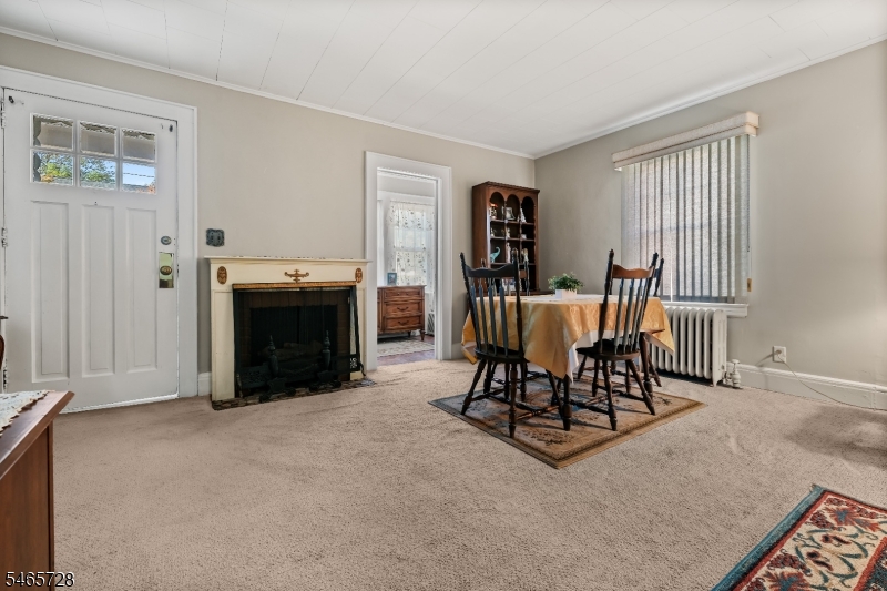 646 E 2nd Avenue Roselle NJ 07203