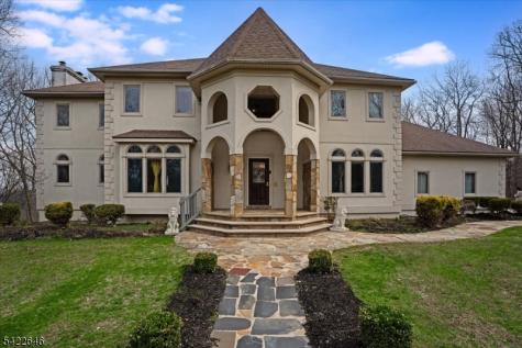 25 Starrett Court Sparta NJ 07871