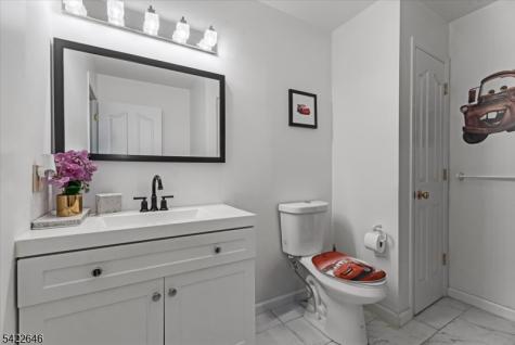 25 Starrett Court Sparta NJ 07871