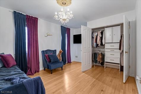25 Starrett Court Sparta NJ 07871