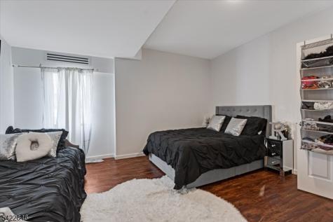 25 Starrett Court Sparta NJ 07871