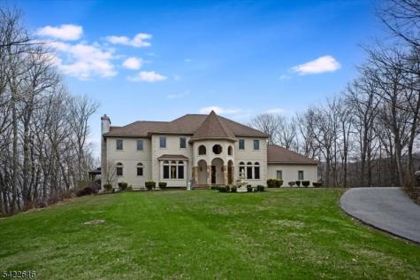 25 Starrett Court Sparta NJ 07871