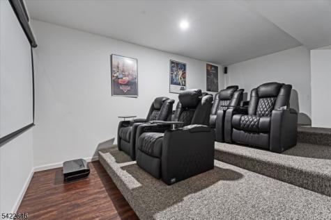 25 Starrett Court Sparta NJ 07871