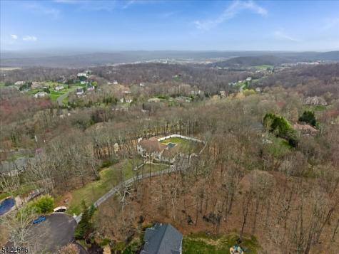 25 Starrett Court Sparta NJ 07871