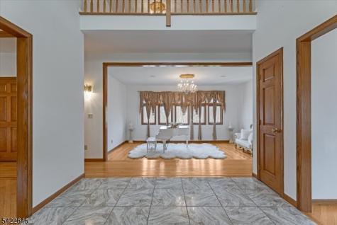 25 Starrett Court Sparta NJ 07871