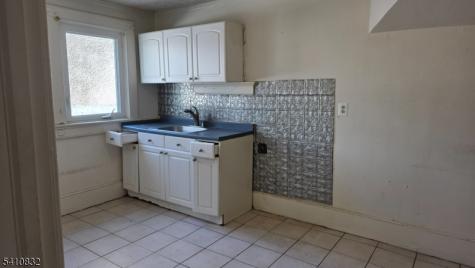 570 Mount Prospect Avenue Newark NJ 07104