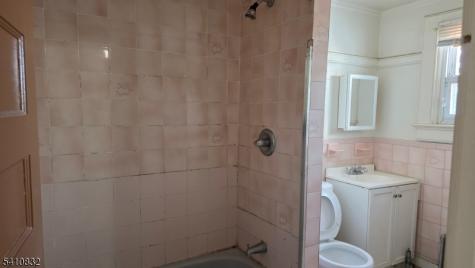 570 Mount Prospect Avenue Newark NJ 07104