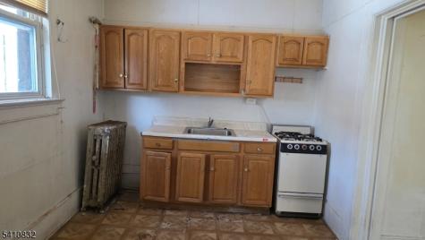 570 Mount Prospect Avenue Newark NJ 07104
