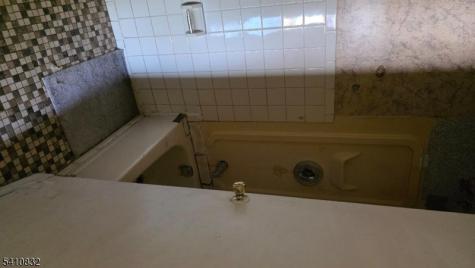 570 Mount Prospect Avenue Newark NJ 07104