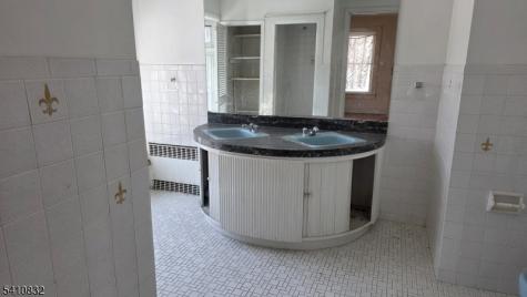 570 Mount Prospect Avenue Newark NJ 07104