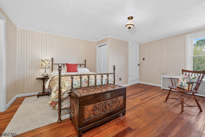 839 South Boulevard Alpha NJ 08865