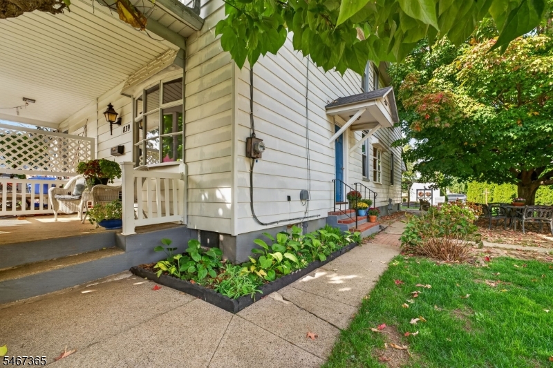 839 South Boulevard Alpha NJ 08865