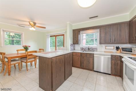 1 James Drive Mount Arlington NJ 07856