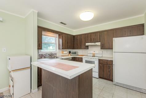 1 James Drive Mount Arlington NJ 07856