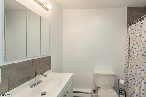 1 James Drive Mount Arlington NJ 07856