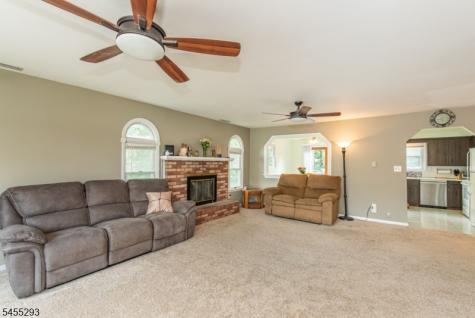 1 James Drive Mount Arlington NJ 07856