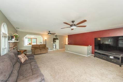 1 James Drive Mount Arlington NJ 07856