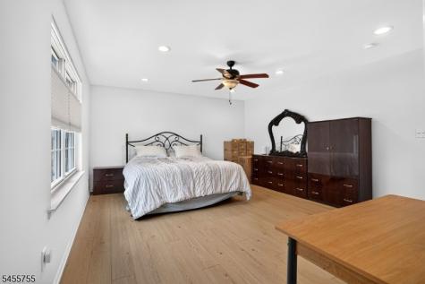 296 Remsen Avenue Woodbridge NJ 07001