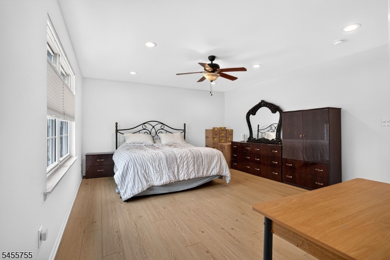 296 Remsen Avenue Woodbridge NJ 07001
