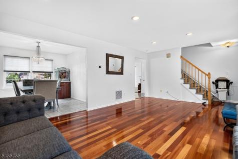 296 Remsen Avenue Woodbridge NJ 07001