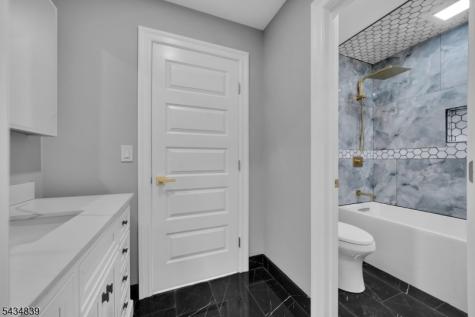 236 Park Avenue Berkeley Heights NJ 07922