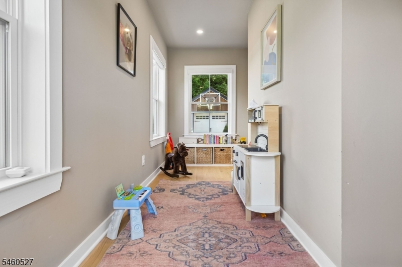 39 Walnut Crescent Montclair NJ 07042