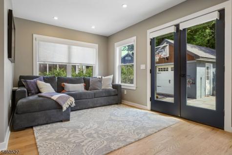 39 Walnut Crescent Montclair NJ 07042