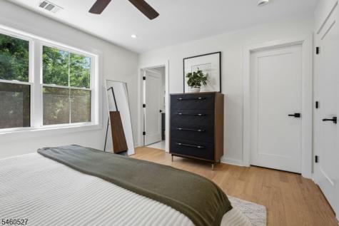 39 Walnut Crescent Montclair NJ 07042