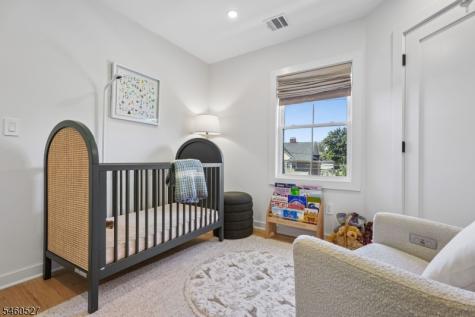 39 Walnut Crescent Montclair NJ 07042