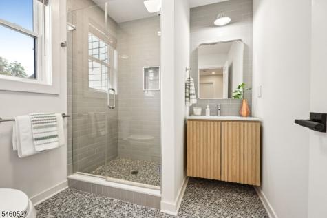 39 Walnut Crescent Montclair NJ 07042
