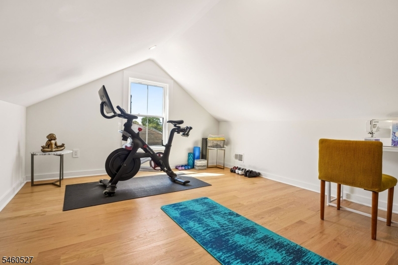 39 Walnut Crescent Montclair NJ 07042