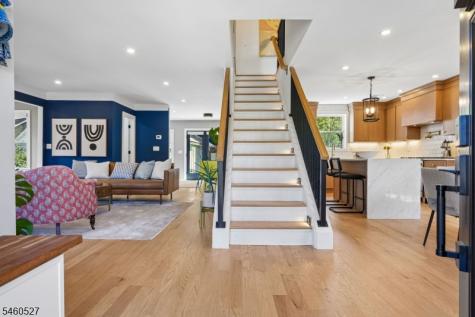39 Walnut Crescent Montclair NJ 07042