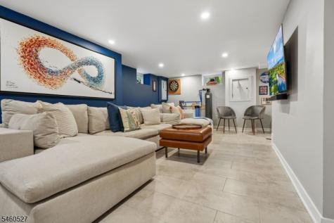 39 Walnut Crescent Montclair NJ 07042