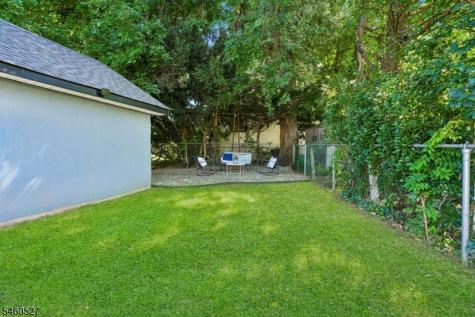 39 Walnut Crescent Montclair NJ 07042