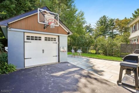 39 Walnut Crescent Montclair NJ 07042